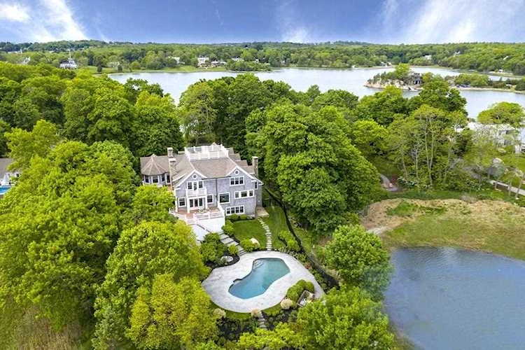 92 Beach St Cohasset, MA 02025