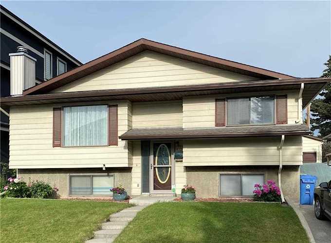 937 38 St SW Calgary, AB T3C 1T4