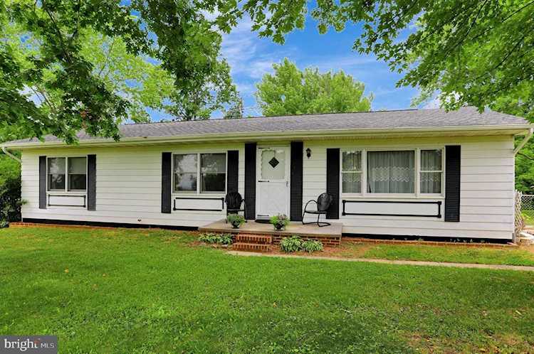 2393 Old Chapel Rd Boyce, VA 22620 | MLS ® VACL111522 Photo 1