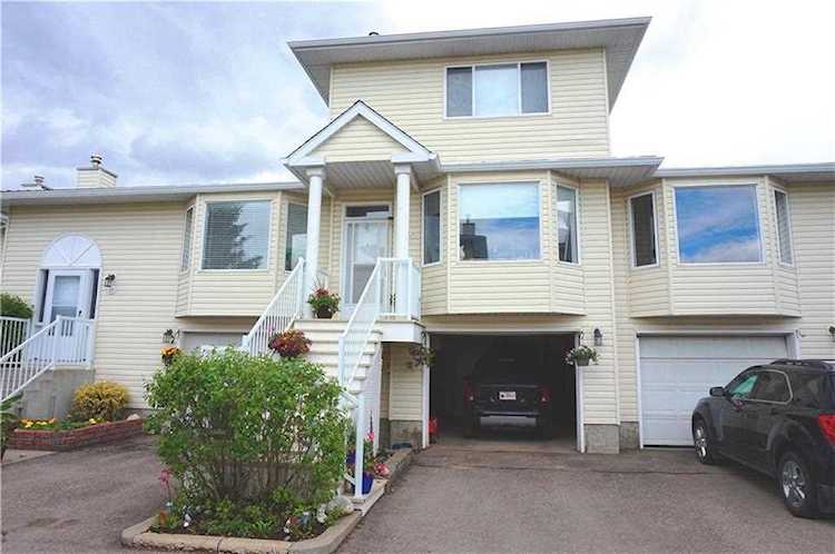 505 Edmonton Trail NE #29 Airdrie, AB T4B 2J2