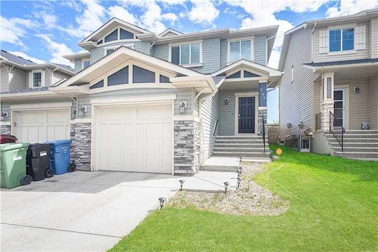 244 New Brighton Landing SE Calgary, AB T2Z 0S6
