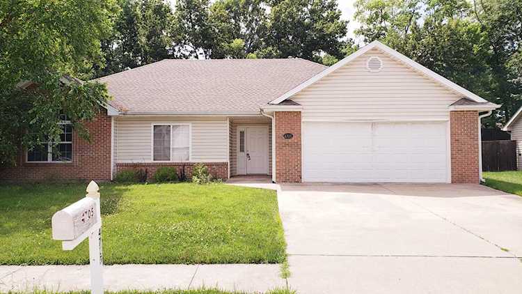 4705 Hockaday PL Columbia, MO 65202