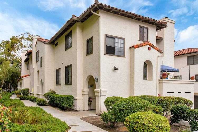 190 Bautista Ct #95 Oceanside, CA 92057