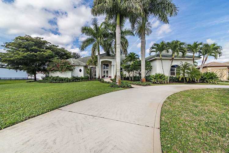 15725 Boeing Court Wellington, FL 33414