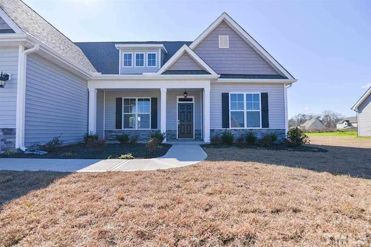 5124 Thruway Road Hope Mills, NC 28348