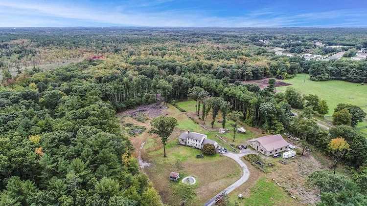 000 Birchwood Dr North Hampton, NH 03862