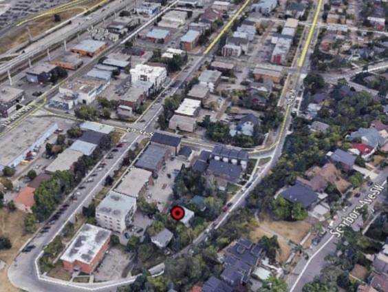 2020 12 Ave SW Calgary, AB T3C 0S1