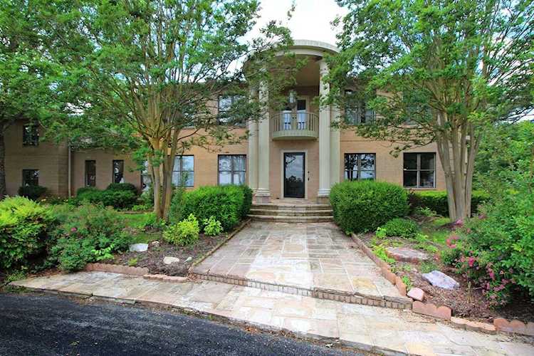 222 Jaybird Dr Kingston, TN 37763