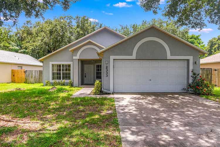 2333 Royal Poinciana Boulevard Melbourne, FL 32935 | MLS 879171 Photo 1
