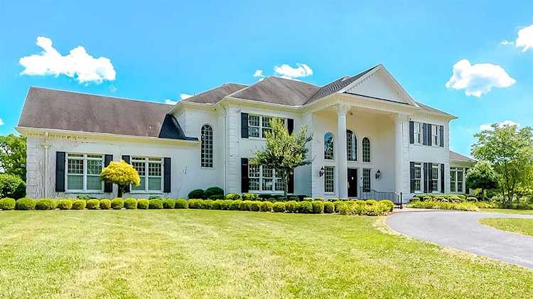 5820 Winchester Road Lexington, KY 40509