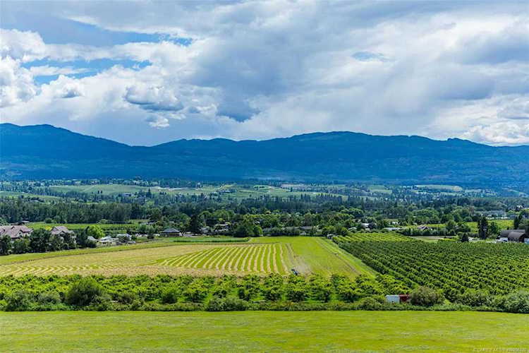 2040 Springfield Road 904 Kelowna BC V1Y9N7 MLS10208120