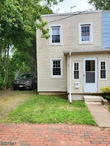 27 N Main St Washington Twp., NJ 08691