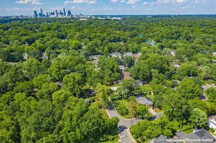 3235 Willow Oak Rd Charlotte, NC 28209