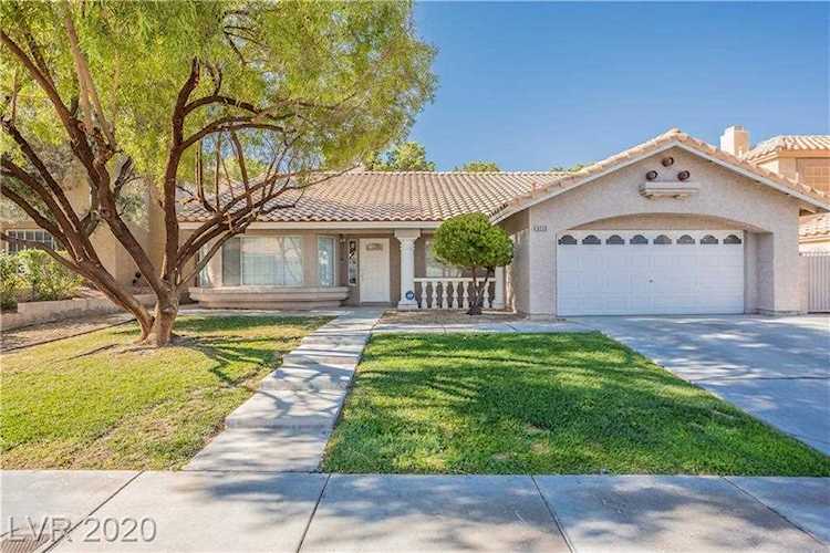 8220 Ocean Terrace Way Las Vegas, NV 89128