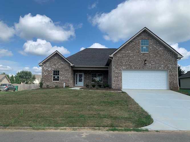 4515 French Lace Ln Knoxville, TN 37918