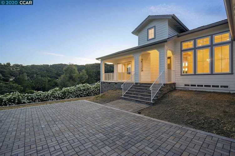 1698 Reliez Valley Road Lafayette, CA 94549