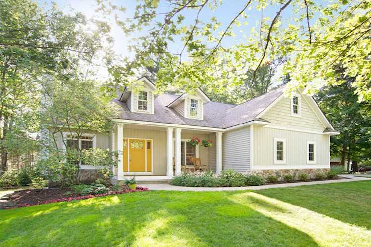 468 Fox Haven Dr Holland, MI 49424