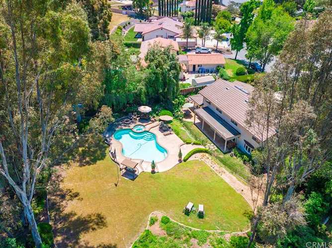 13080 Camino Del Valle Poway, CA 92064 | MLS SW20093203 Photo 1