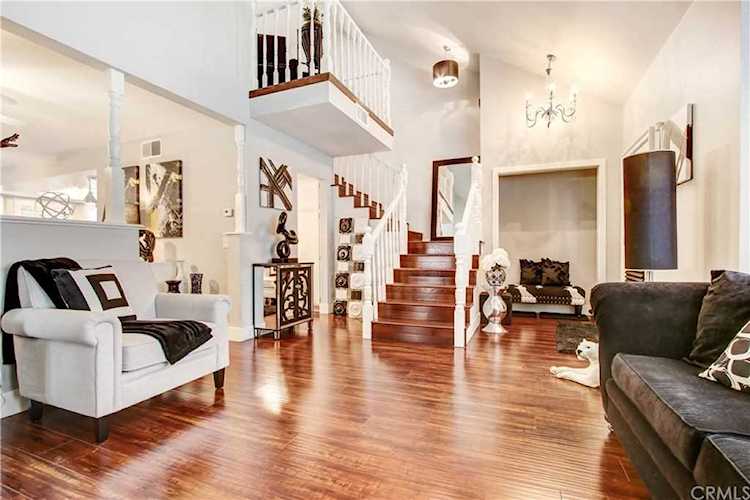 808 Alta Street Monrovia, CA 91016