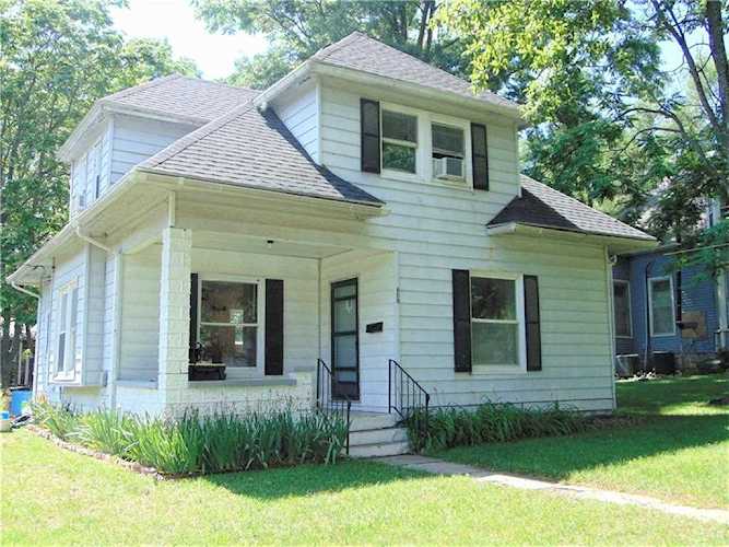 600 N College St Richmond, MO 64085
