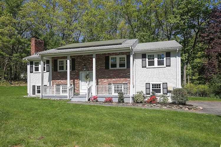 High Plain-Wood Hill School West Andover Andover, 16 Cross St, MA, home for sale Photo 1