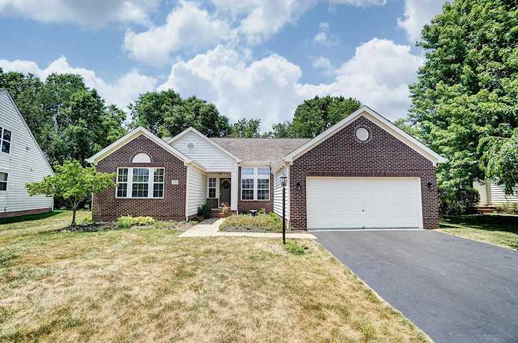 221 Rivers Edge Way Gahanna, OH 43230