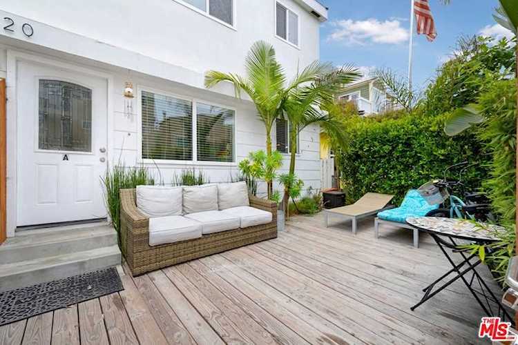 11 20th Avenue Venice, CA 90291