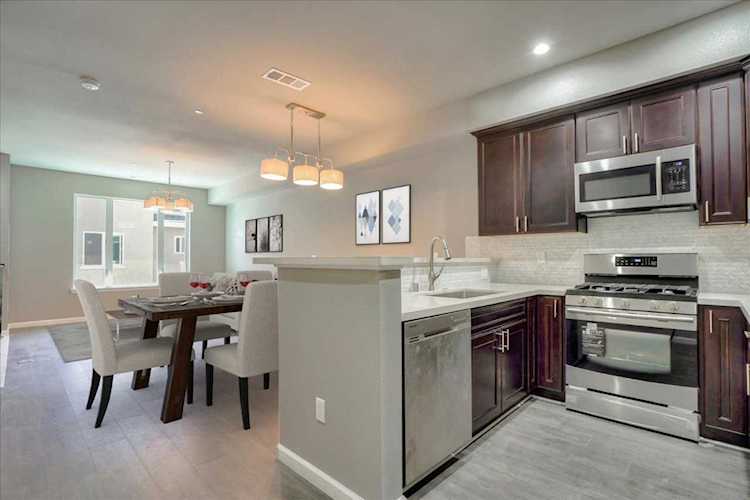 809 Estancia Ct San Lorenzo, CA 94580