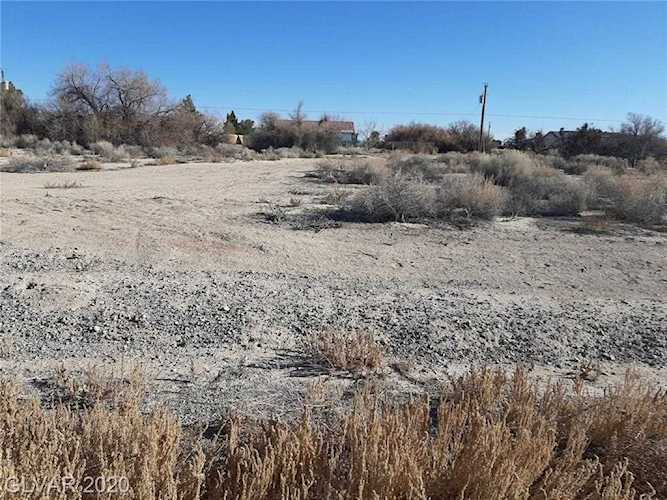 1731 S Manzanita Pahrump, NV 89048