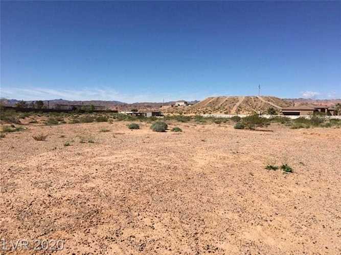 Lou St Logandale, NV 89021