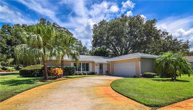 11789 111th Ave Seminole, FL 33778