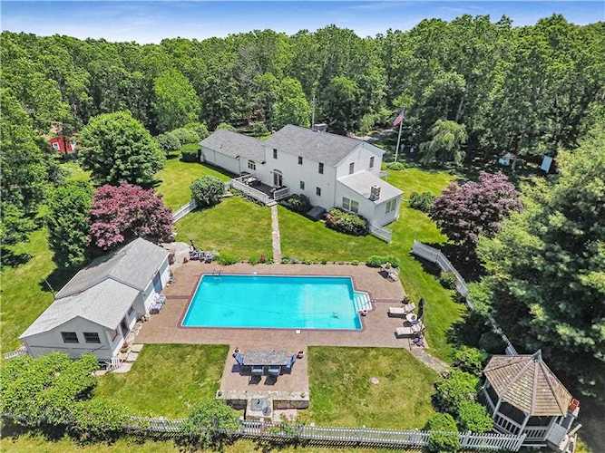 224 Kenney Hill Rd Exeter, RI 02822