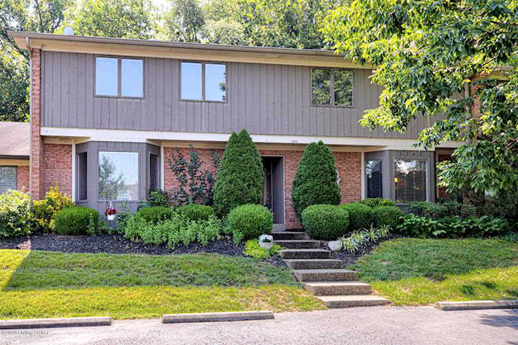 5545 Forest Lake Dr Prospect, KY 40059