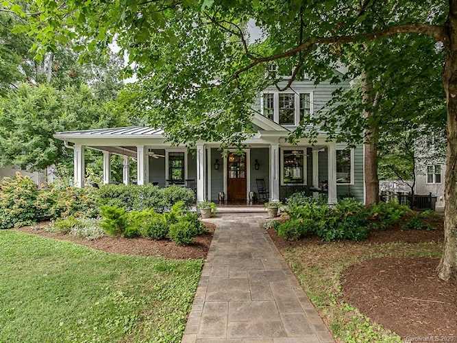 2134 Greenway Ave Charlotte, NC 28204
