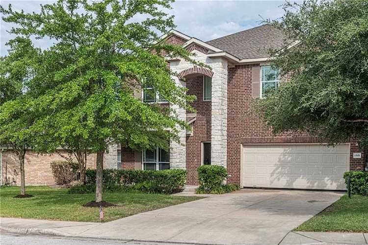 1501 Augusta Bend DR Hutto, TX 78634