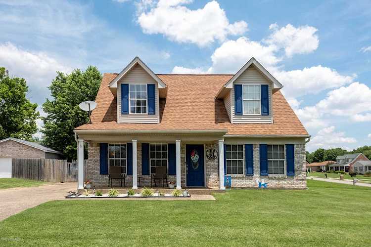 3101 Pine Trace Ct Louisville, KY 40272