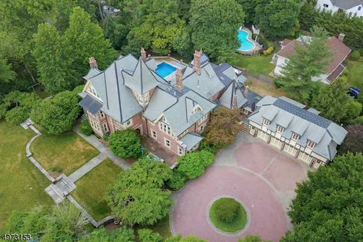 12 E Hartshorn Dr Short Hills, NJ 07078