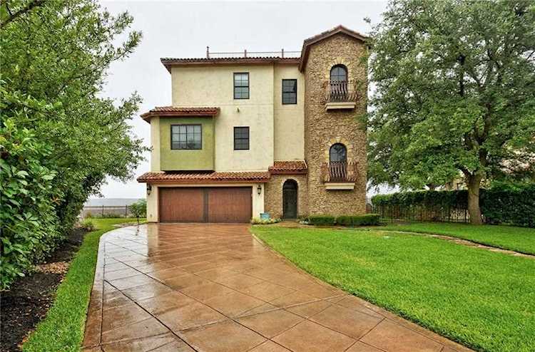 3205 Brass Buttons TRL Austin, TX 78734