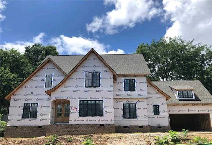 3124 Fairfax Dr Charlotte, NC 28209