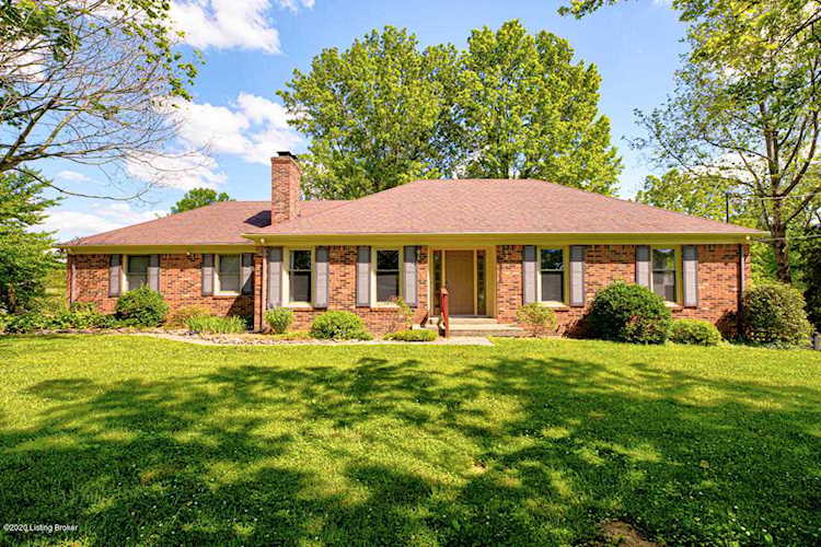4008 Carriage Hill Dr Crestwood, KY 40014 | MLS 1560775 Photo 1