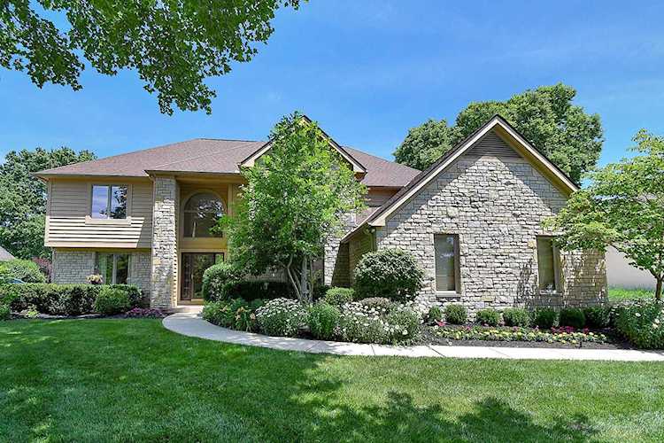 648 Crossing Creek Gahanna, OH 43230