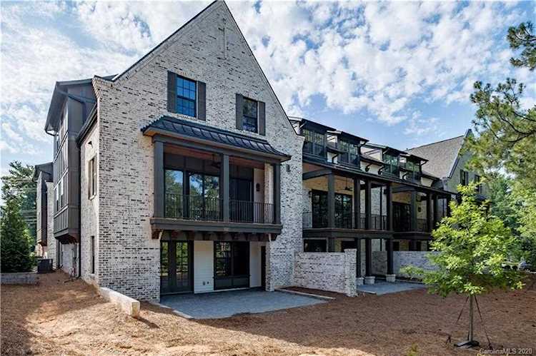 6527 Hazelton Dr Charlotte, NC 28210