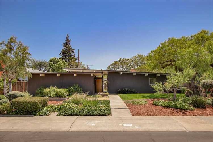 763 De Soto Dr Palo Alto, CA 94303