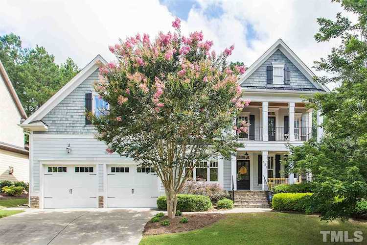 133 Eden Glen Drive Holly Springs, NC 27540
