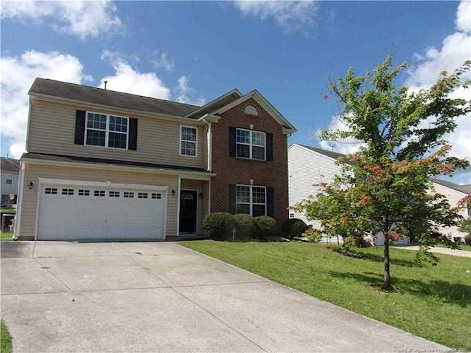 210 Palace Green Ln Sanford, NC 27330 | MLS 637828 Photo 1