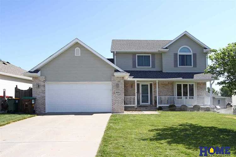 8024 Hanna Pointe Place Lincoln, NE 68516