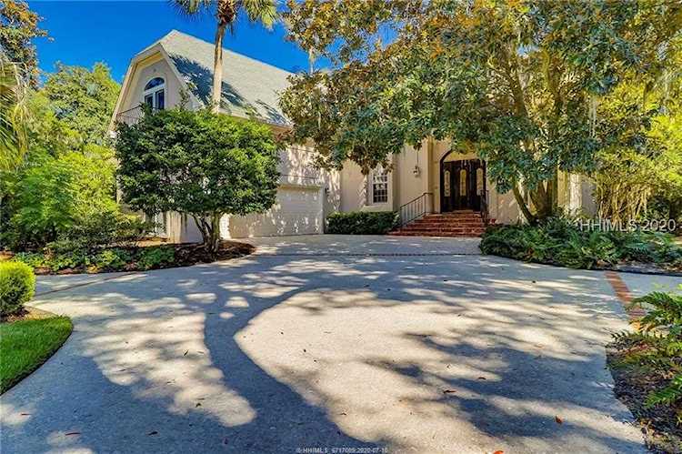 371 Long Cove Dr Hilton Head Island, SC 29928