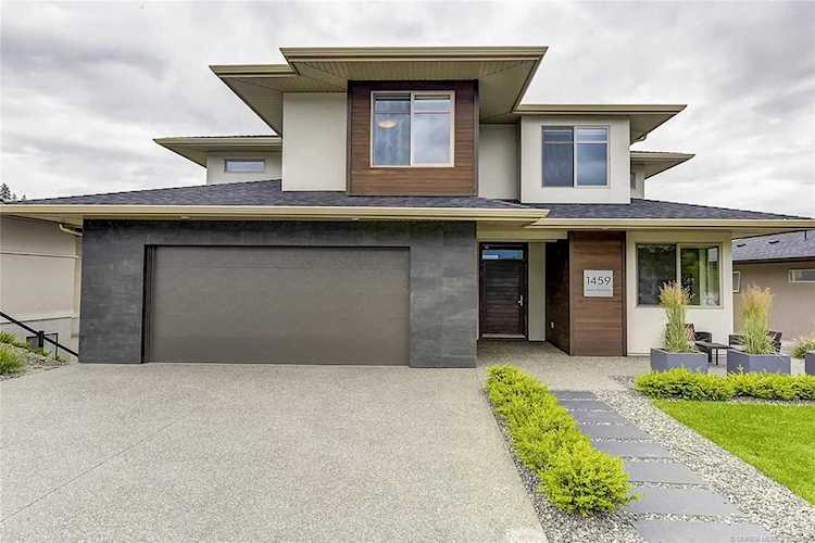 1459 Rocky Point Drive Kelowna, BC V1V3E3