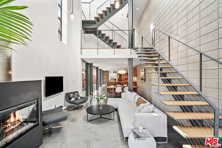 544 Broadway Street Venice, CA 90291