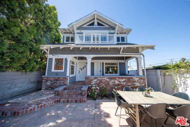 111 Dudley Avenue Venice, CA 90291